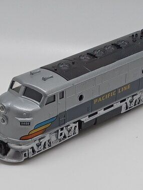 7" Long Classic Locomotive Pullback Action Gray